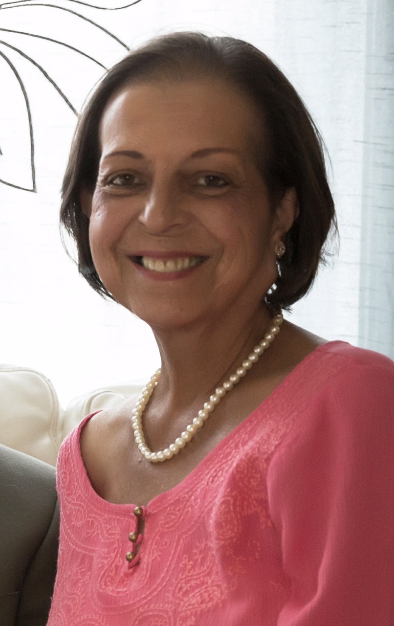 Paula ROCHA