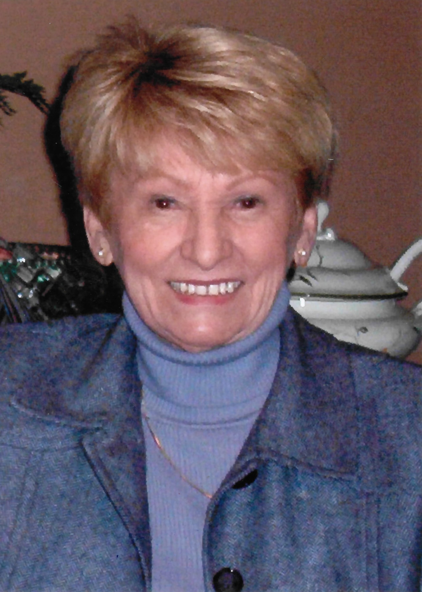 Lise Hazel (née Lefebvre)